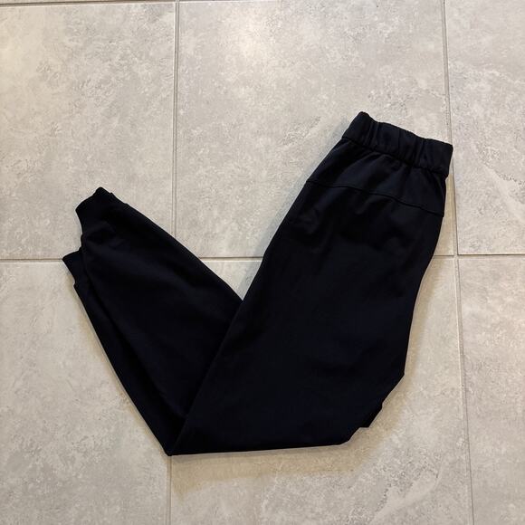 Lululemon Stretch High Rise Jogger in Black Size 4 Womens Athleisure 28” In - Picture 1 of 10